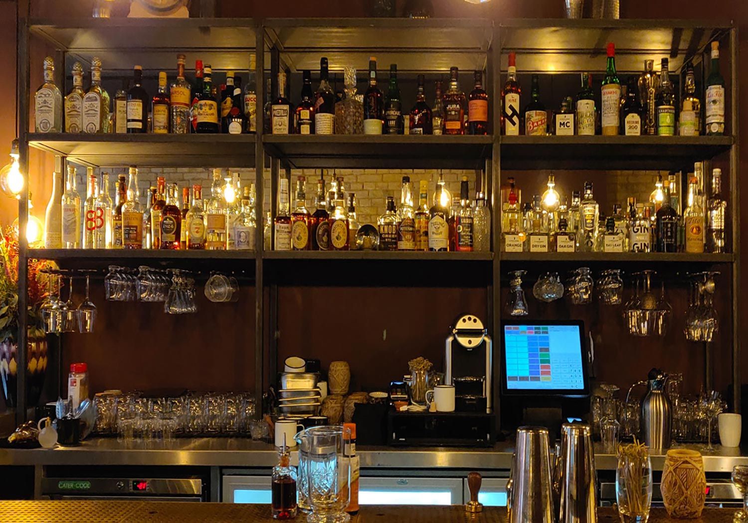 Backbar-display-slider1