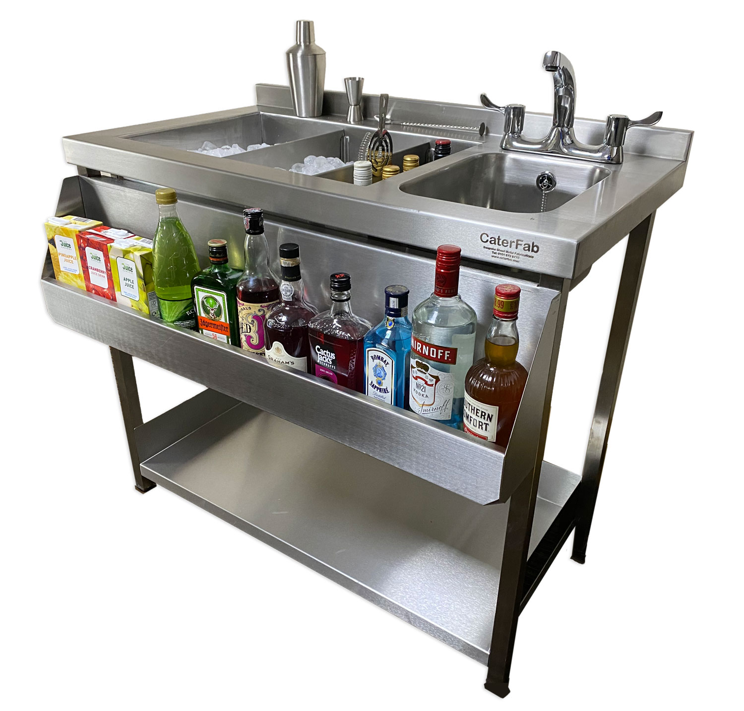 Compact-cocktail-station-d-a