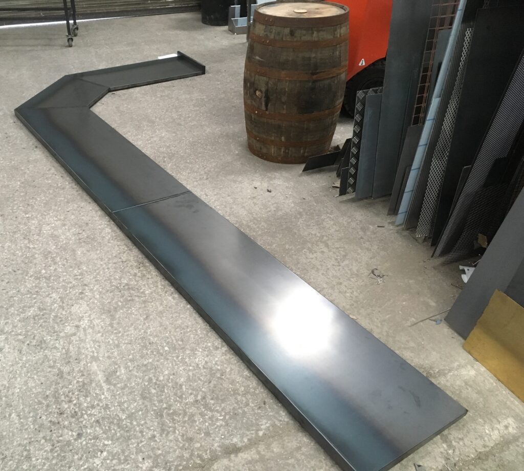 Steel Square Edge Bar Top